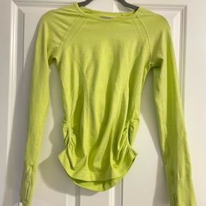 Athleta long sleeve top